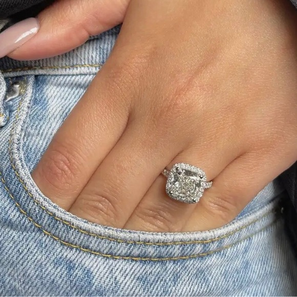 2 carat cushion cut diamond halo engagement ring - Picture 3 of 8